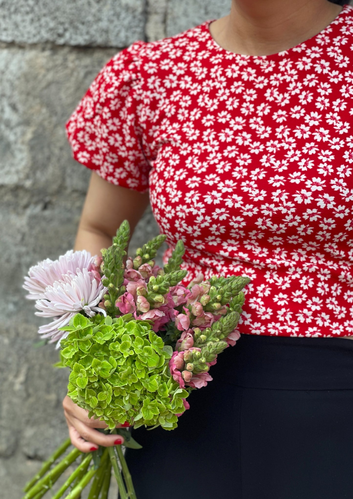 Green Hydrangea, Pink Snapdragon, Pink Disbuds