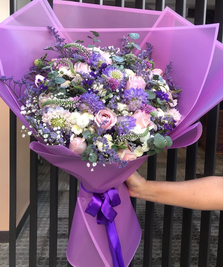 to Buds & Blooms Buds and Blooms